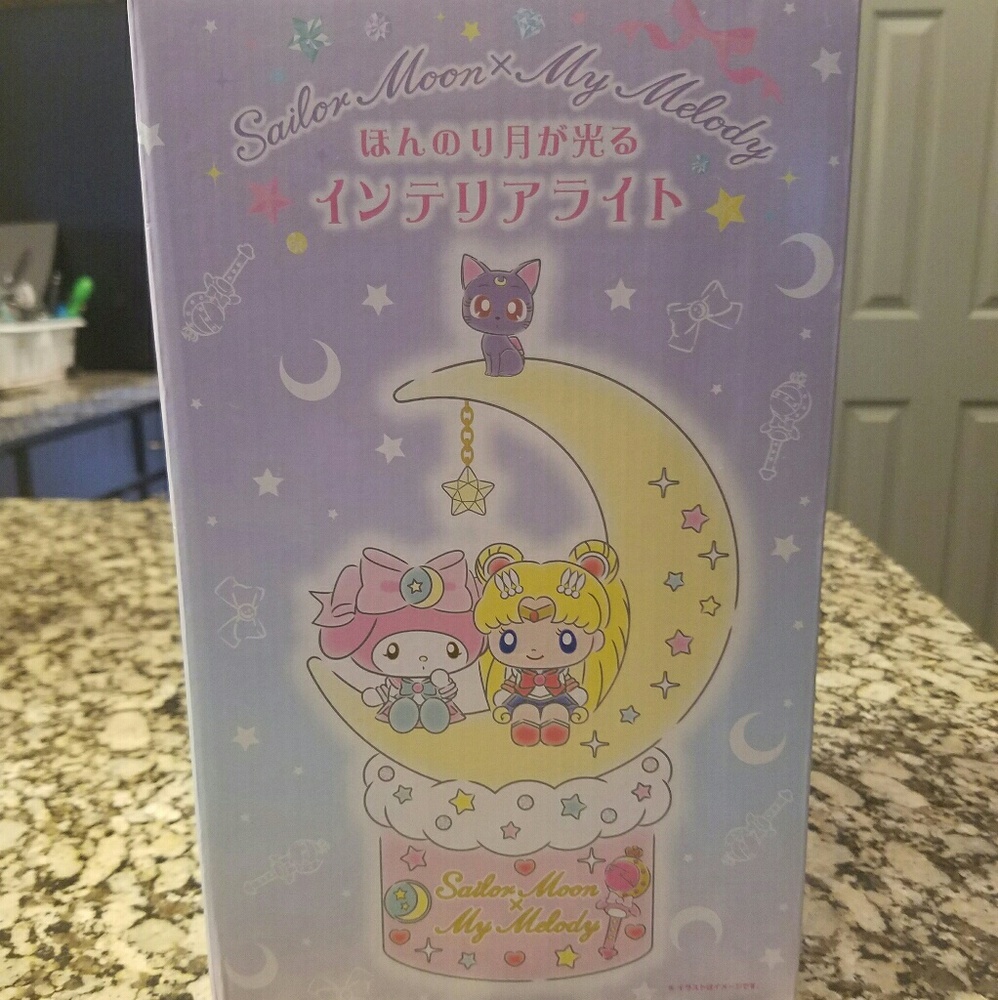 Sailor Moon x My Melody Light